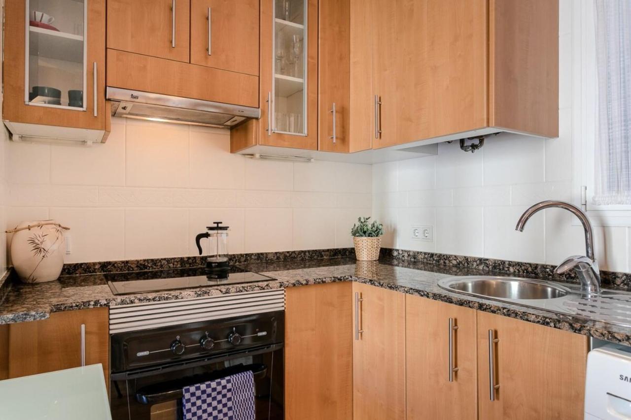 Fantastic 2 Bedroom 5 Minutes By Car From Plaza Catalunya Barcelona Exterior foto
